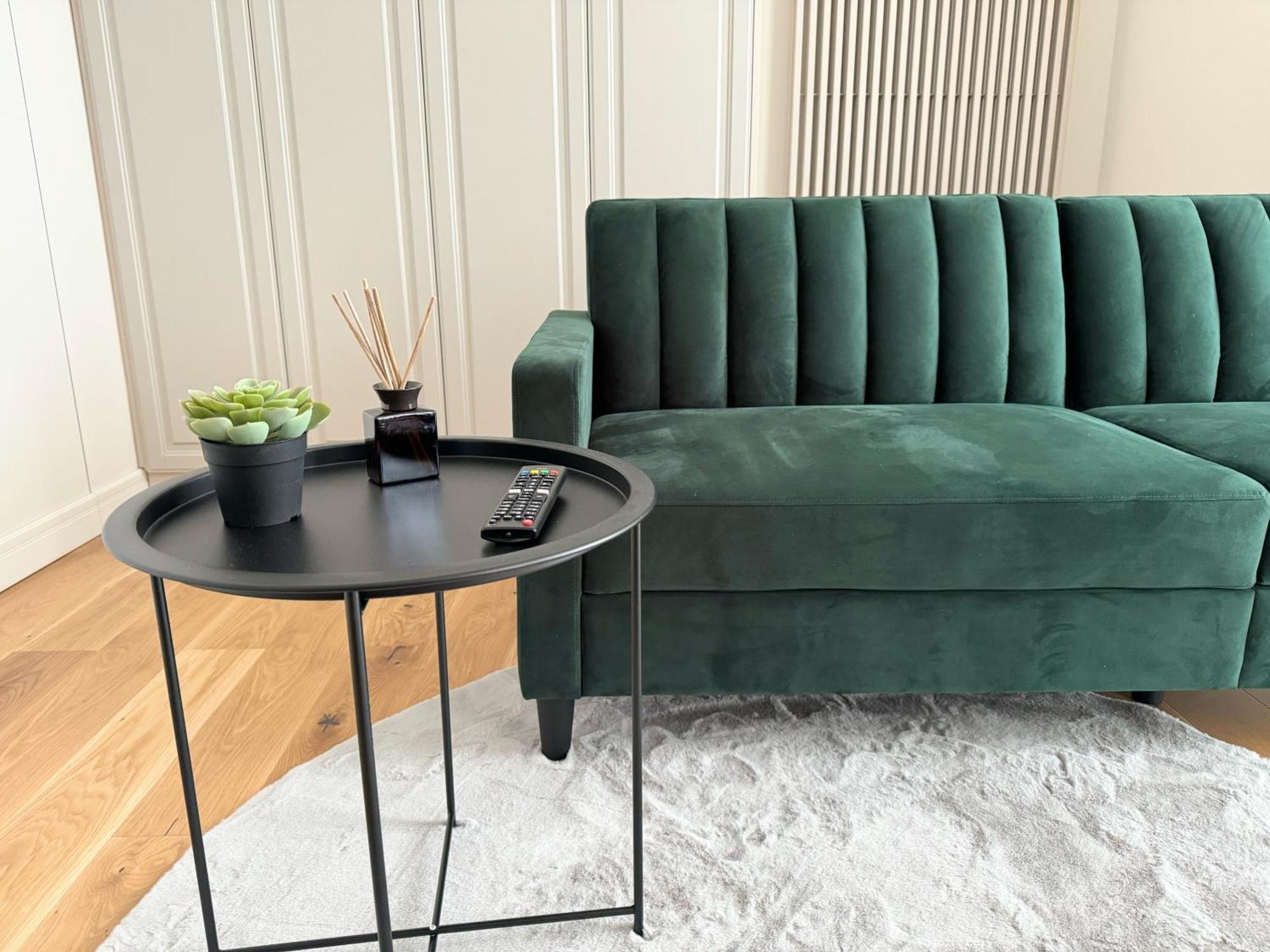 Stylish Apartment Getaway With Self Check-In And Free Parking Lot 阿拉德 外观 照片