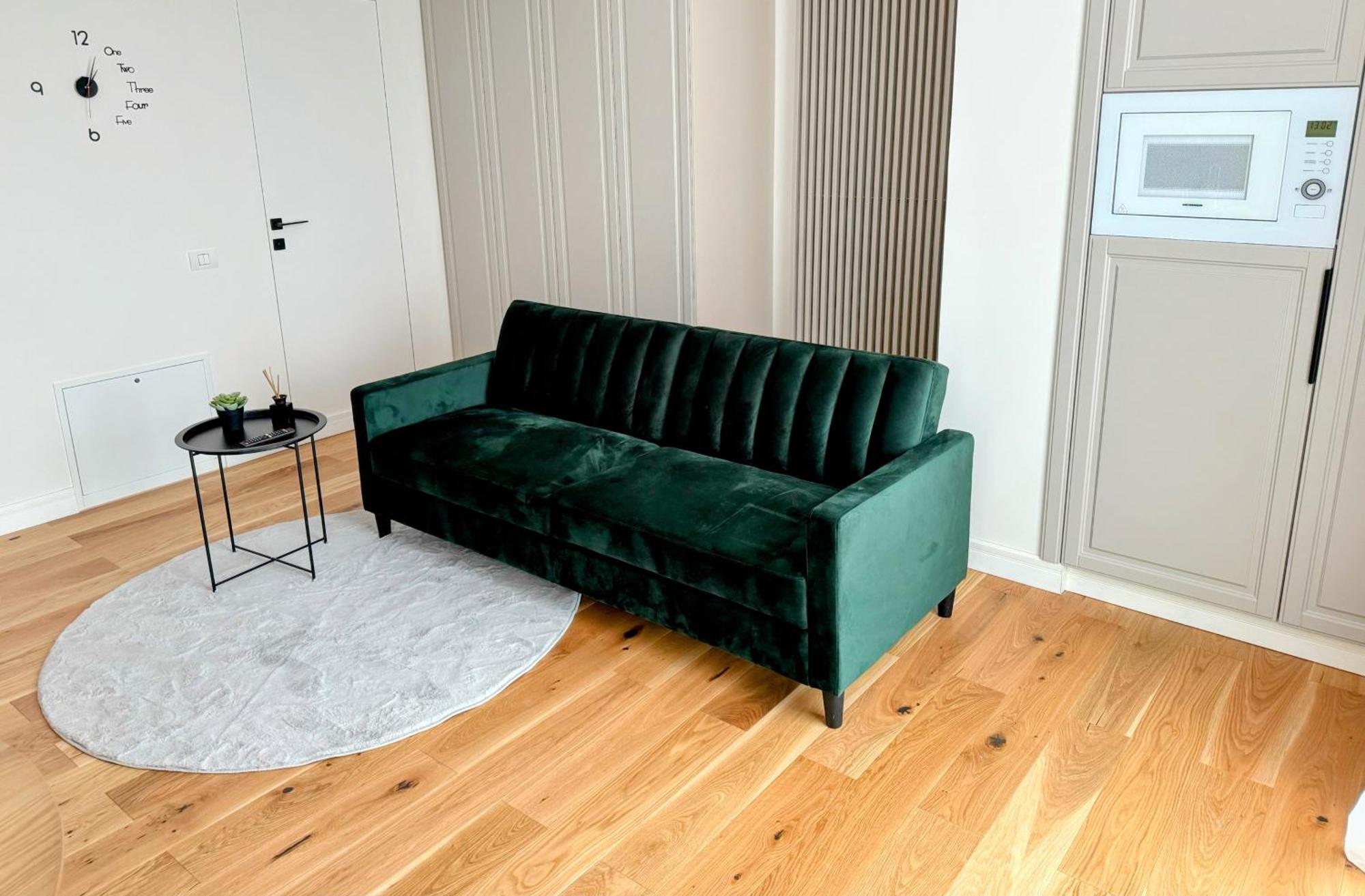 Stylish Apartment Getaway With Self Check-In And Free Parking Lot 阿拉德 外观 照片